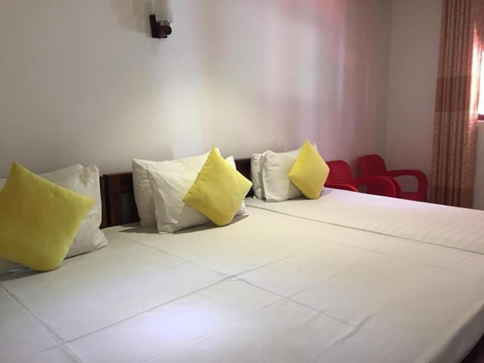 Thisara Guest House Polonnaruwa Exterior foto